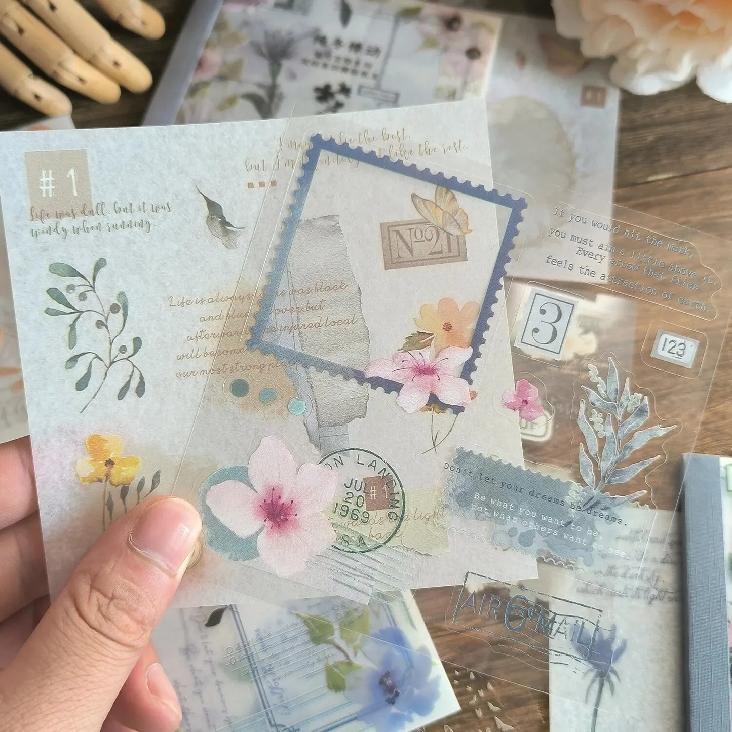 CAWPURI 4Style 20pcs/book INS Floral Sticker Book Four Seasons Theme Cutting Scrapbook Dual-material Handbook DIY Decorative Stickers