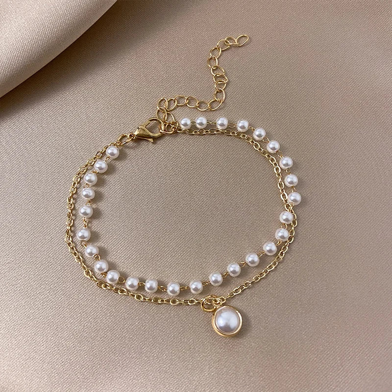 Retro Simple Multi-layer Love Pearls Bracelets Charm Bangles Female Ins Wind Beaded Bracelets Female Fashiong Jewelry Wholesale