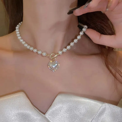 Super Fairy Temperament Imitation Pearl Heart Necklace Cold Style Sweet Simple OT Buckle Clavicle Chain Women