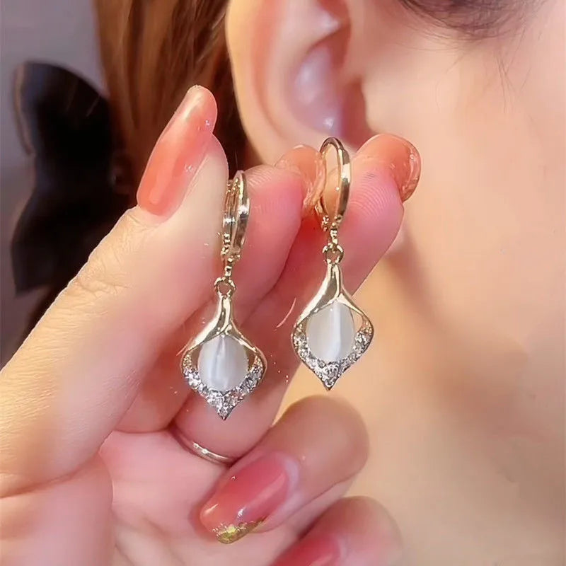 Elegant Shiny Zircon Earrings White Green Moonlight Cat Eye Stone Earrings